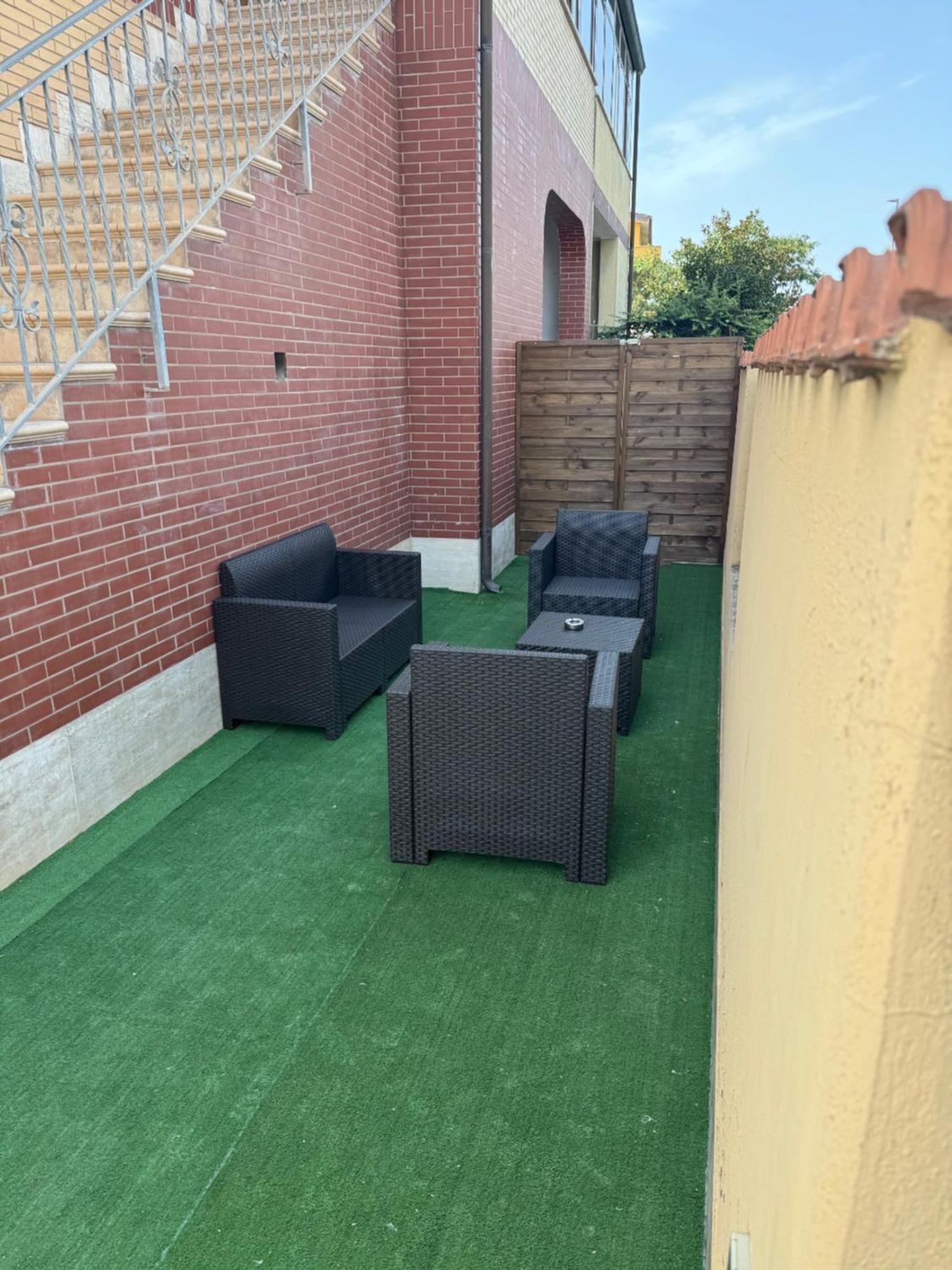 Guest House La Casaccia Fiumicino Exterior photo